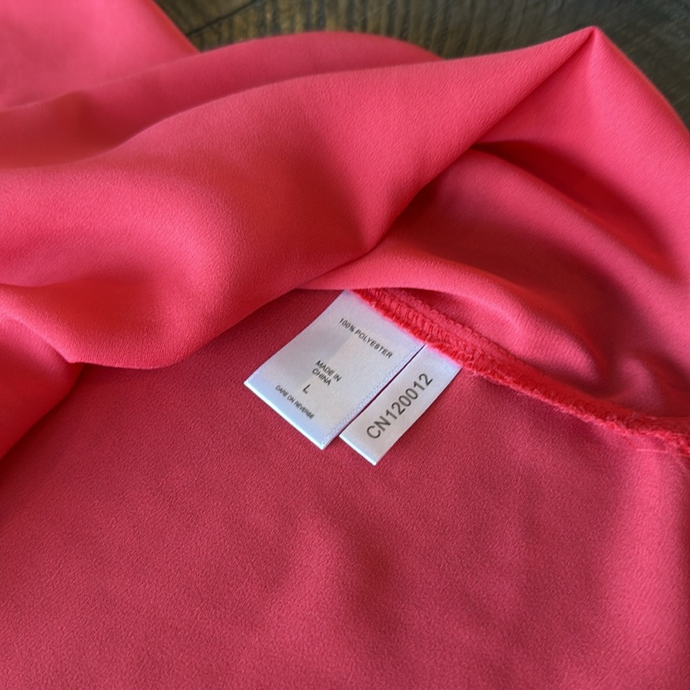 New York and Company capped sleeve blouse - Picture 7 of 7